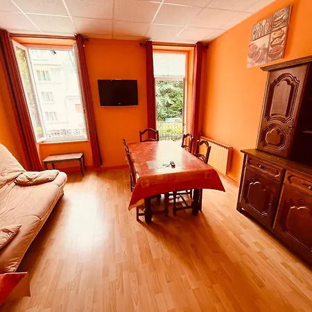 F3 Anemone Apartman *